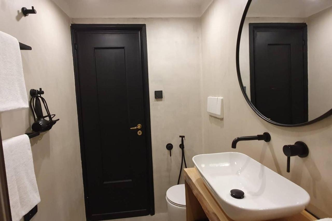 Joivy Heart Of The City 1 Bed Apt Near Castle Belvedere Genova Kültér fotó
