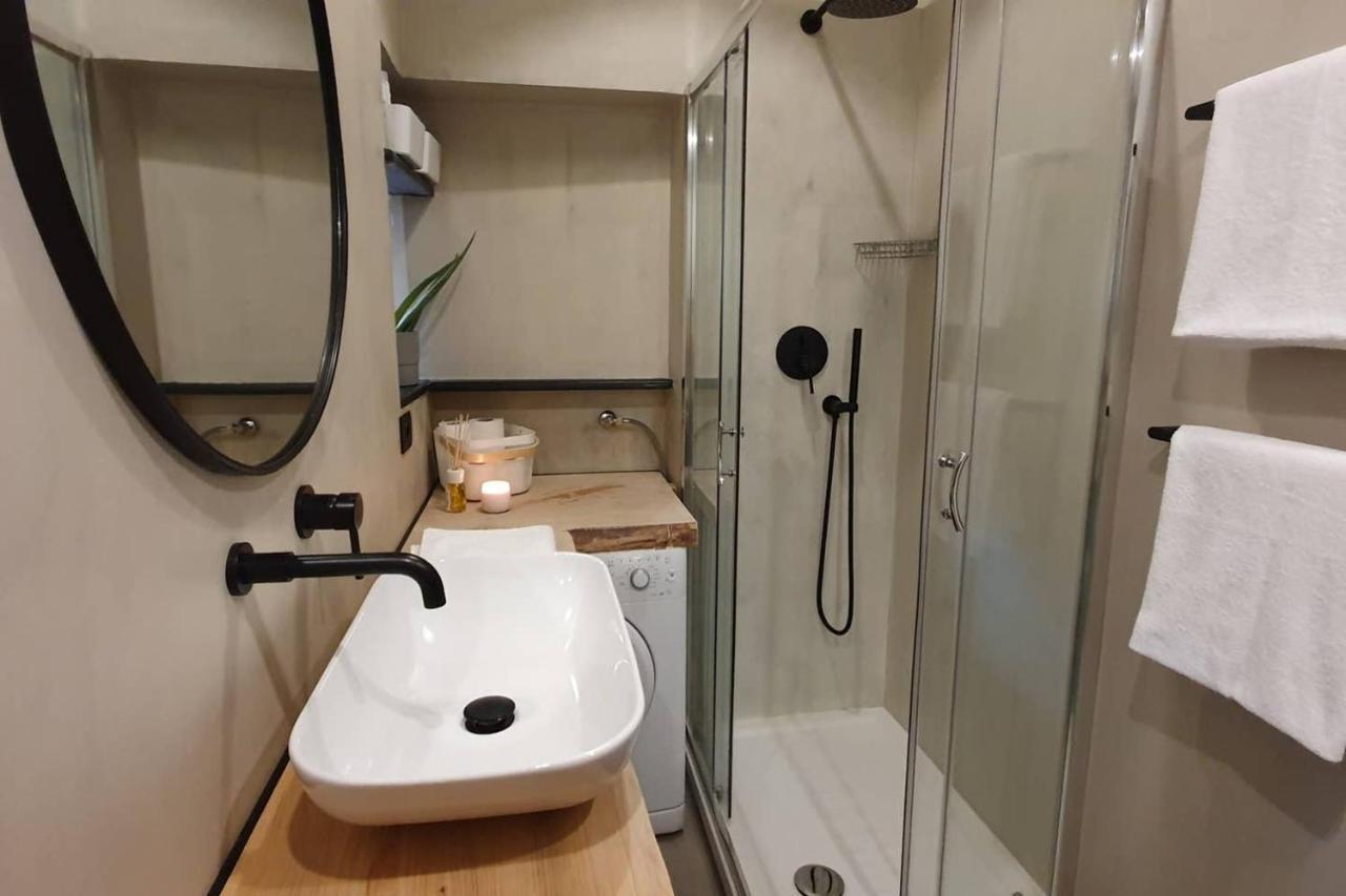 Joivy Heart Of The City 1 Bed Apt Near Castle Belvedere Genova Kültér fotó